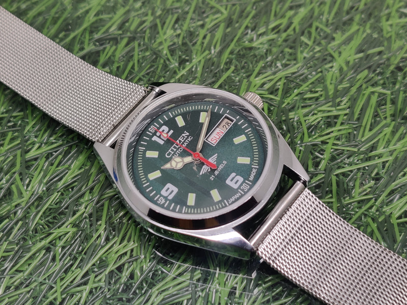 Citizen Automatic 8200 Movement stainless steel Japan Made 21 Jewels Men s Wrist Watch