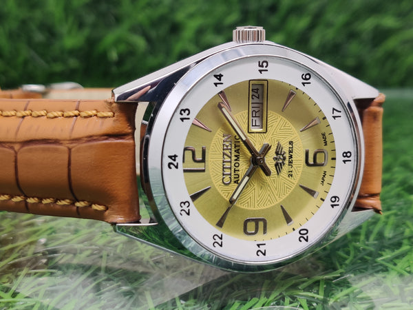 Citizen Automatic 8200 Movement stainless steel Japan Made 21 Jewels Men s Wrist Watch