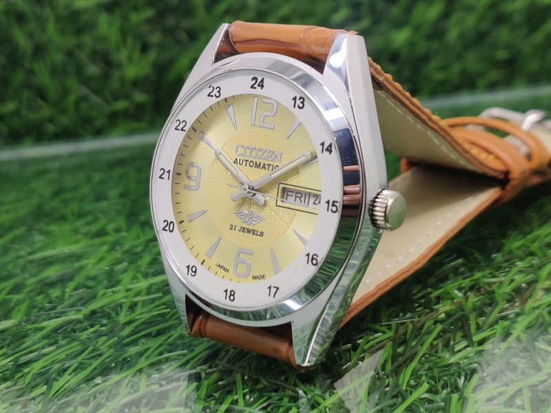 Citizen Automatic 8200 Movement stainless steel Japan Made 21 Jewels Men s Wrist Watch