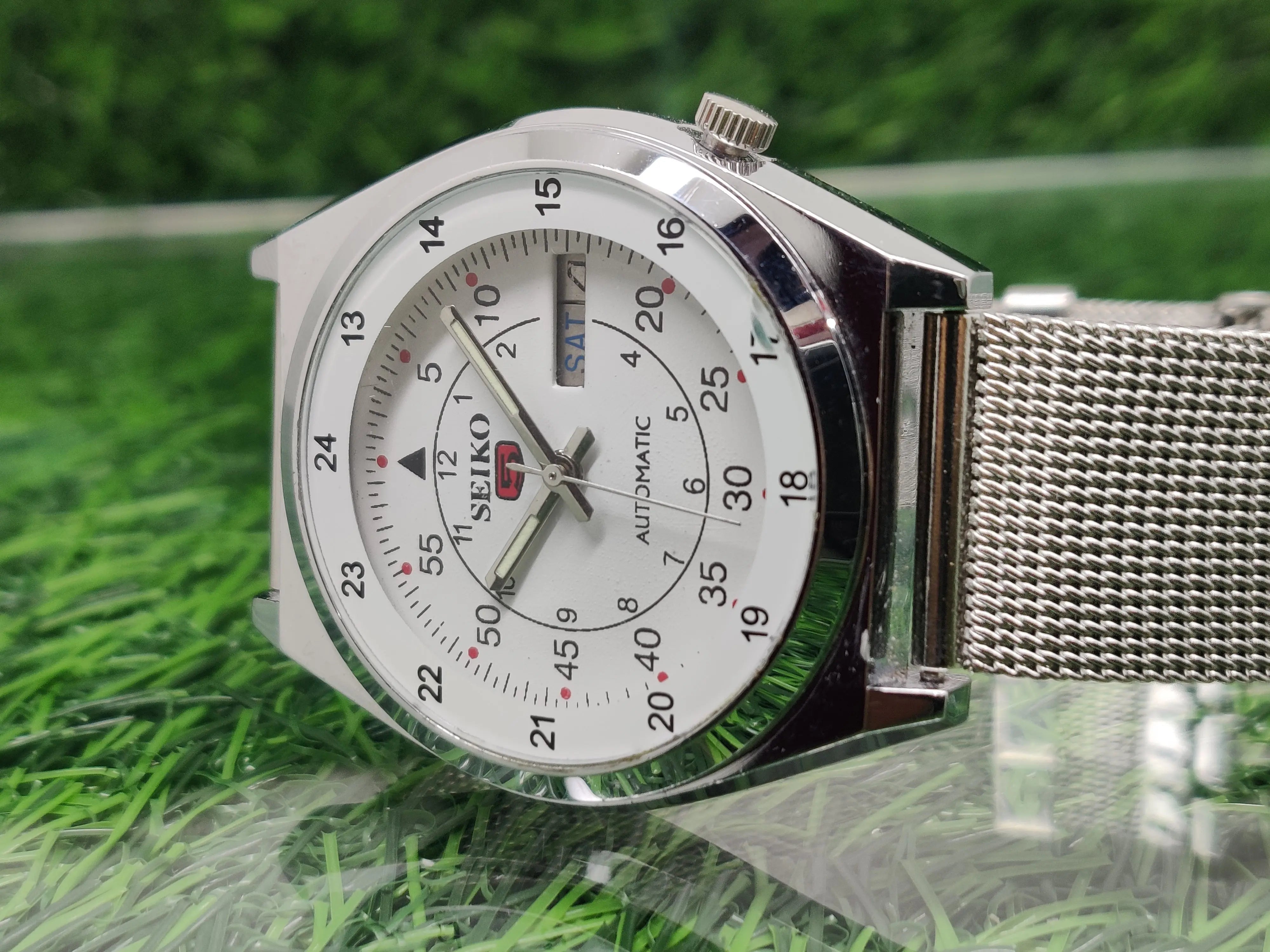 VINTAGE REFURBISHED SEIKO 5 AUTOMATIC JAPAN MENS DAY DATE WATCH - National Watches