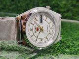 VINTAGE REFURBISHED SEIKO 5 AUTOMATIC JAPAN MENS DAY DATE WATCH