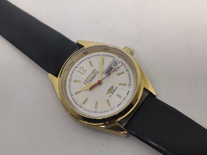 Citizen Automatic 8200 Movement stainless steel Japan Made 21 Jewels Men s Wrist Watch