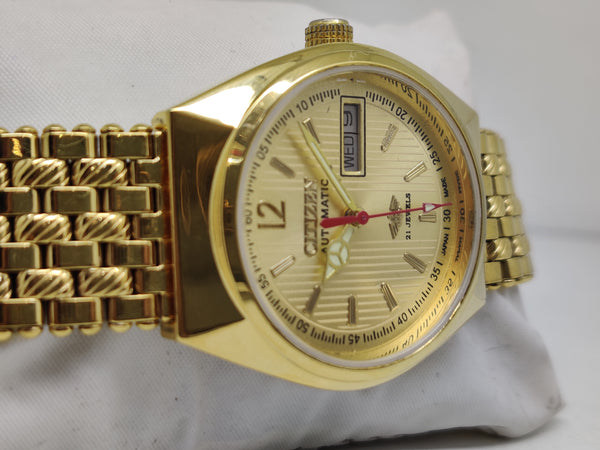 Citizen Automatic 8200 Movement stainless steel Japan Made 21 Jewels Men s Wrist Watch
