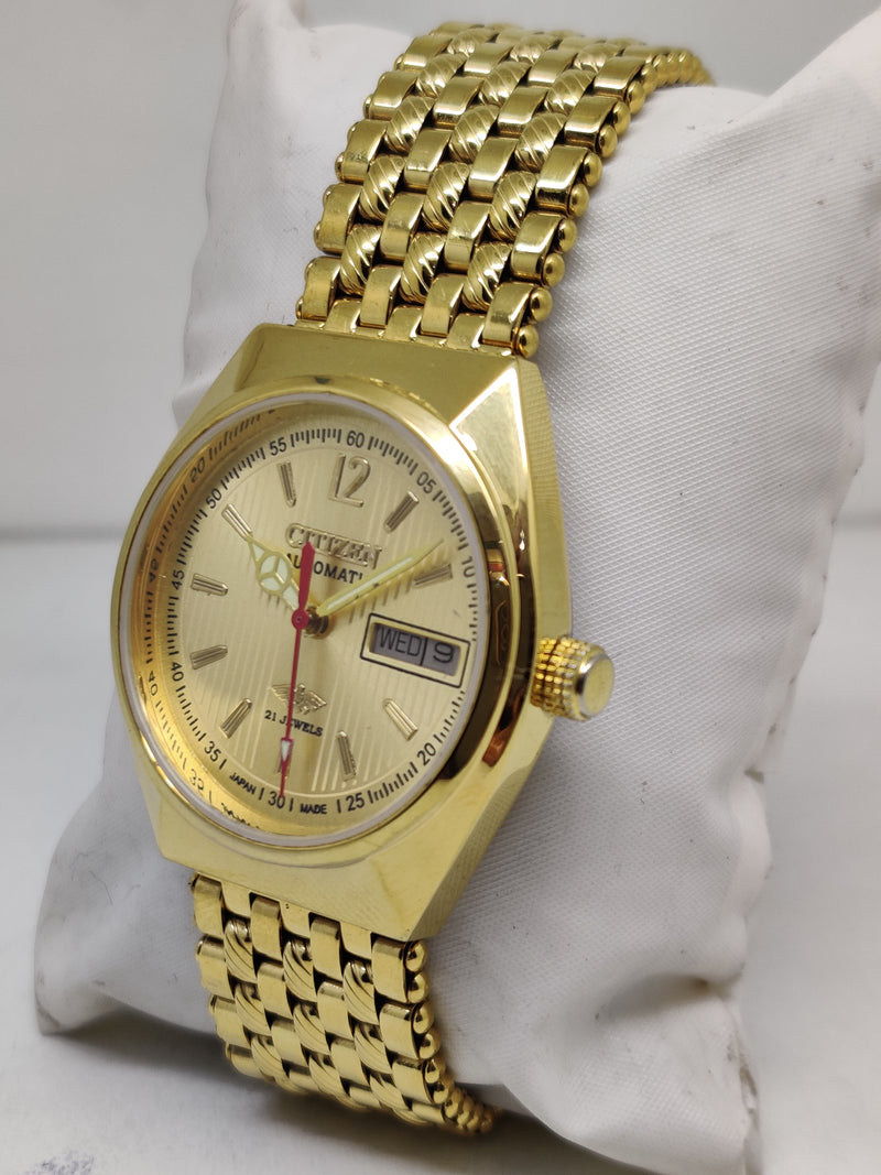 Citizen Automatic 8200 Movement stainless steel Japan Made 21 Jewels Men s Wrist Watch
