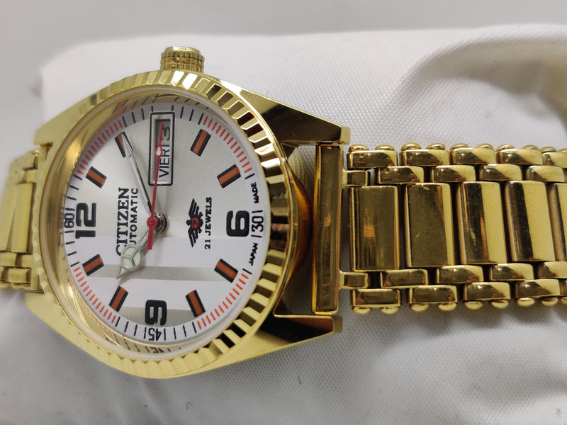 Citizen Automatic 8200 Movement stainless steel Japan Made 21 Jewels Men s Wrist Watch
