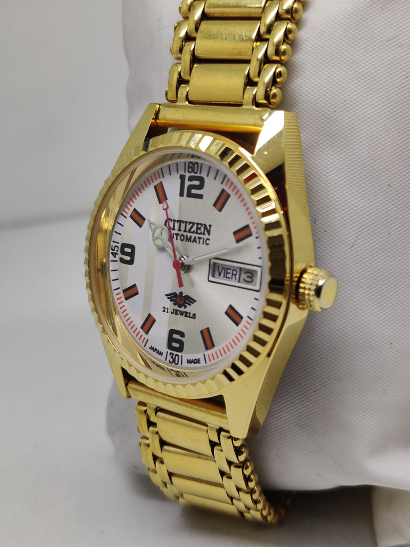 Citizen Automatic 8200 Movement stainless steel Japan Made 21 Jewels Men s Wrist Watch