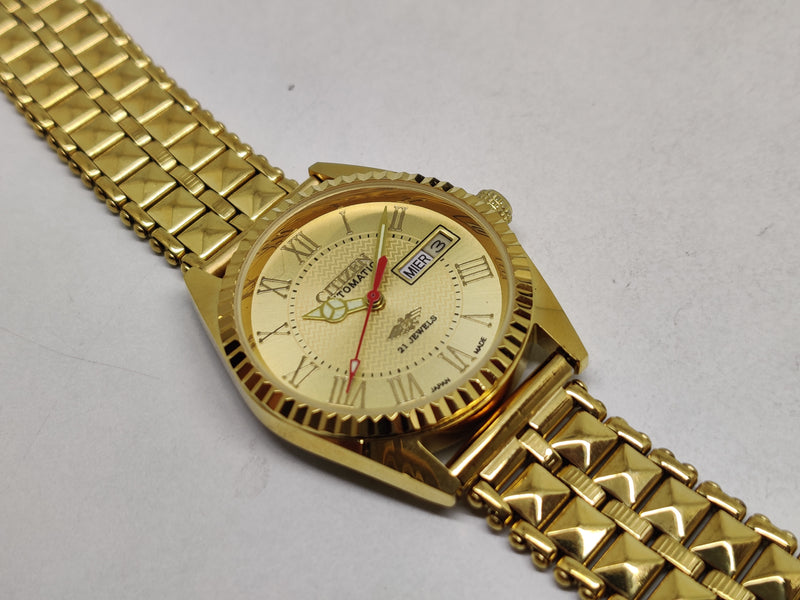Citizen Automatic 8200 Movement stainless steel Japan Made 21 Jewels Men s Wrist Watch