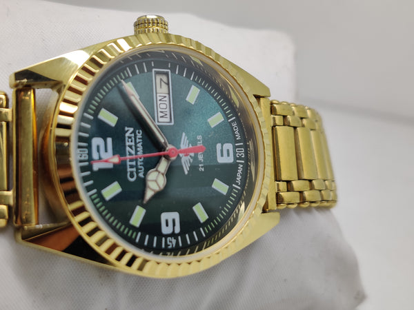 Citizen Automatic 8200 Movement stainless steel Japan Made 21 Jewels Men s Wrist Watch