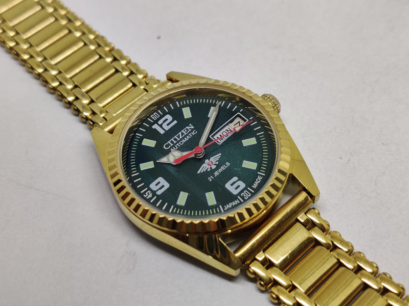Citizen Automatic 8200 Movement stainless steel Japan Made 21 Jewels Men s Wrist Watch