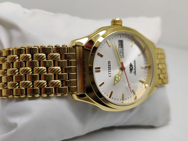 Citizen Automatic 8200 Movement stainless steel Japan Made 21 Jewels Men s Wrist Watch