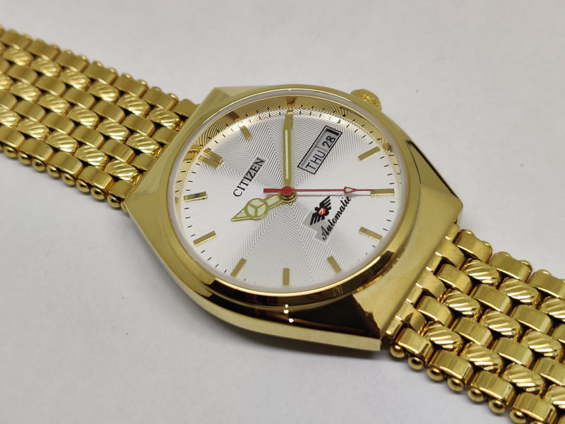 Citizen Automatic 8200 Movement stainless steel Japan Made 21 Jewels Men s Wrist Watch