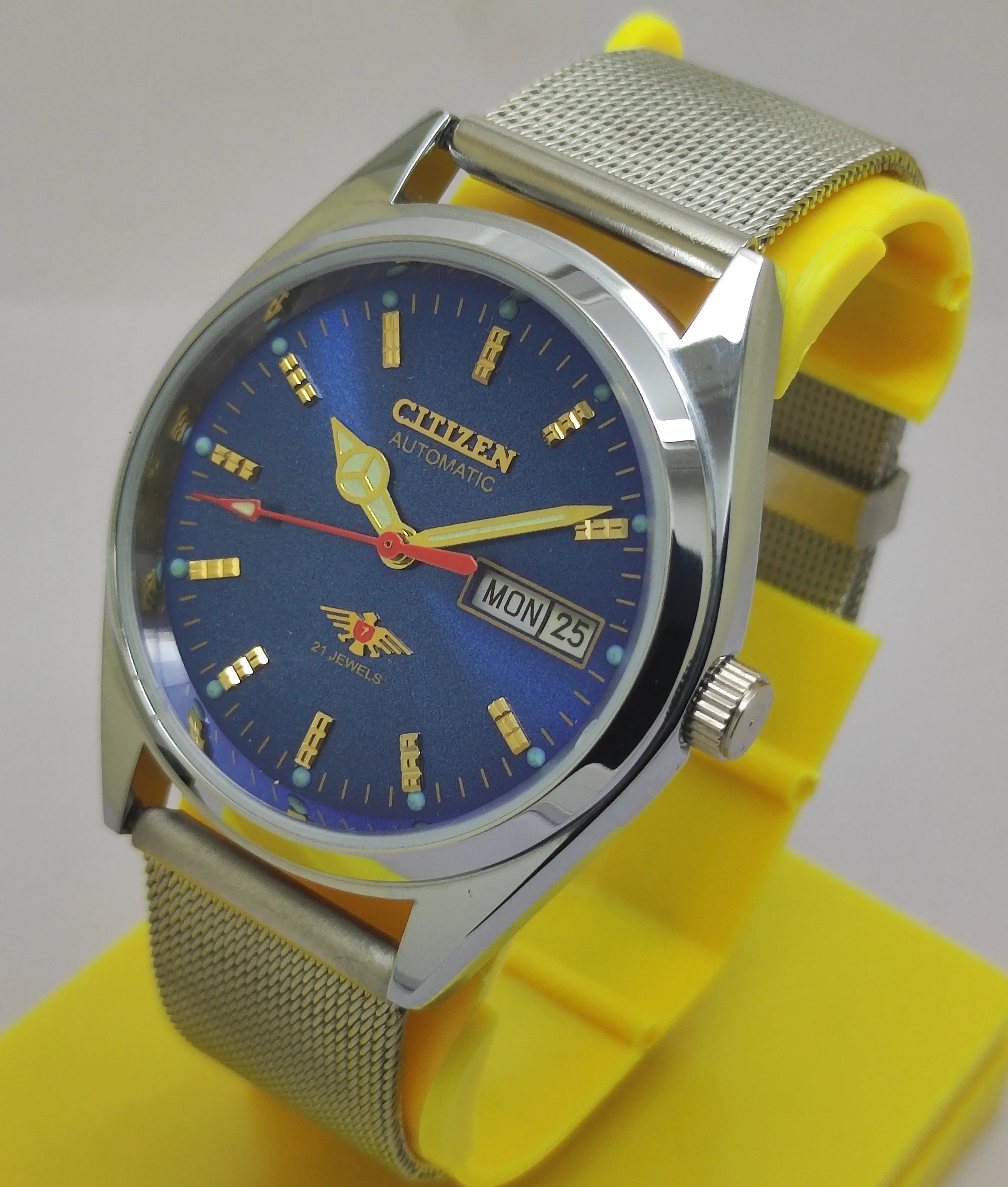 Citizen Automatic 8200 Movement stainless steel Japan Made 21 Jewels Men s Wrist Watch National Watches