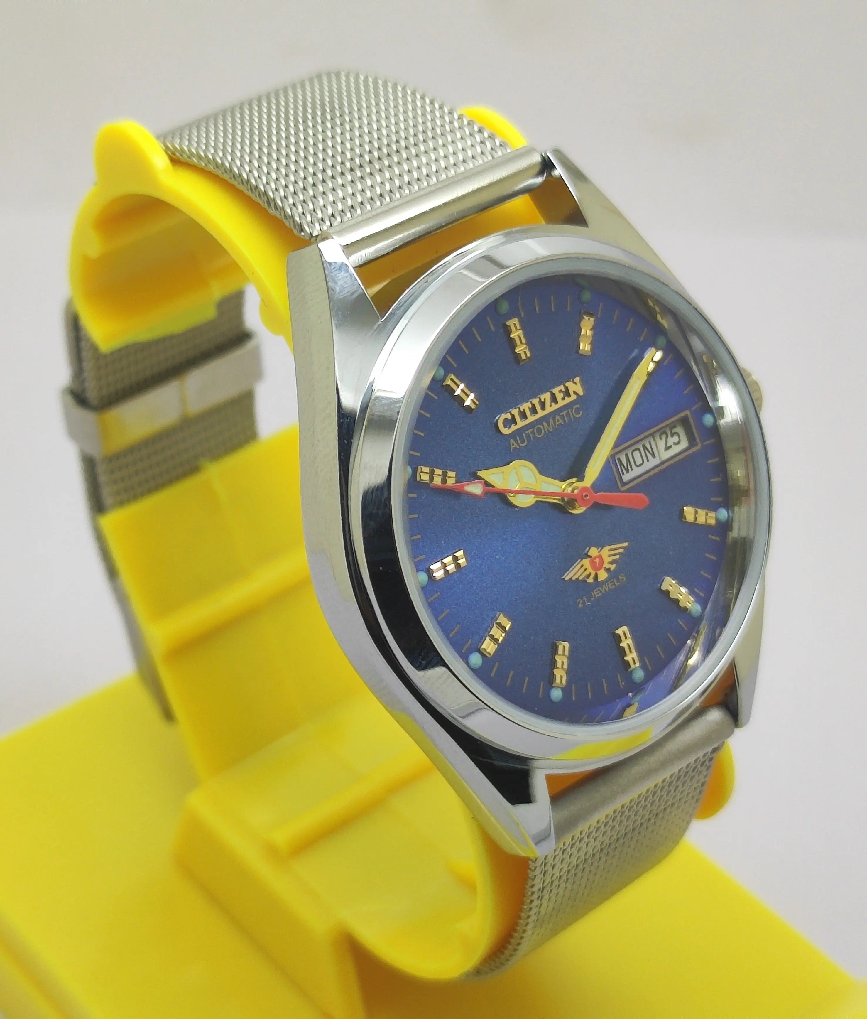 Citizen Automatic 8200 Movement stainless steel Japan Made 21 Jewels Men s Wrist Watch National Watches