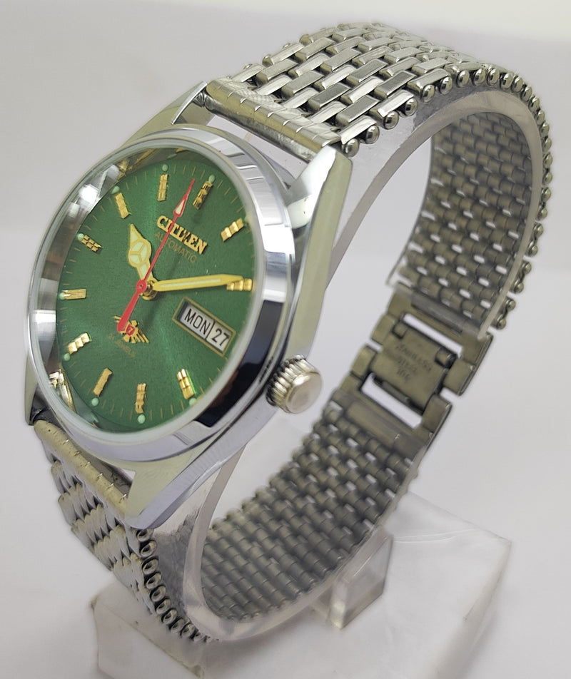 Citizen Automatic 8200 Movement stainless steel Japan Made 21 Jewels Men s Wrist Watch