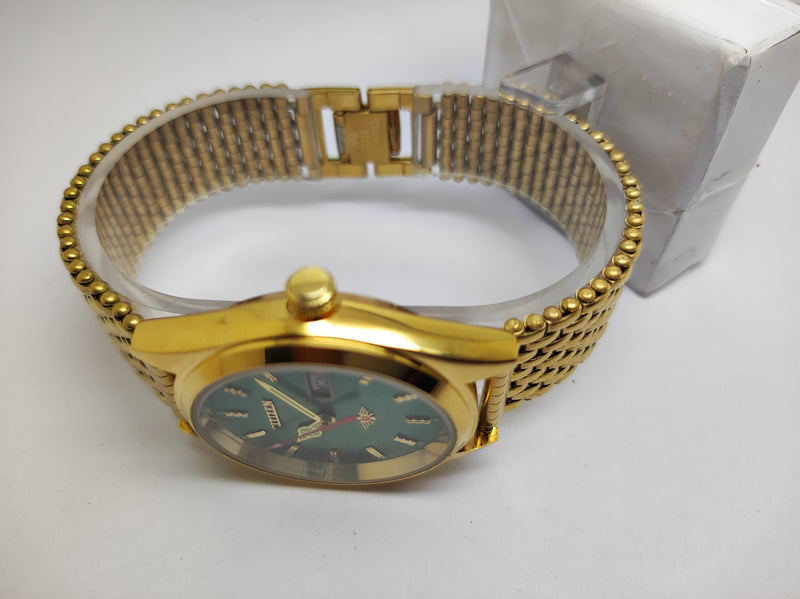 Citizen Automatic 8200 Movement stainless steel Japan Made 21 Jewels Men s Wrist Watch