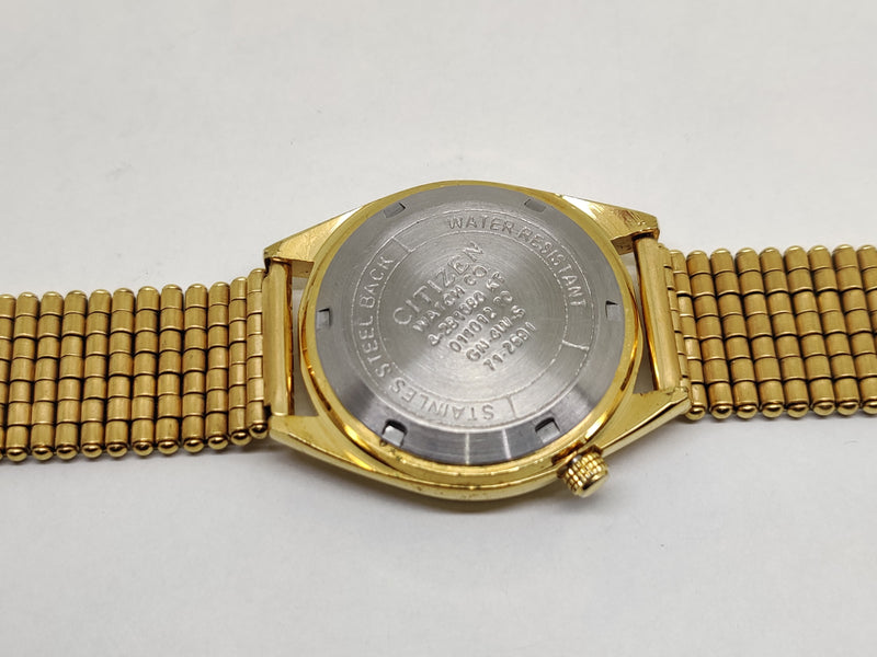 Citizen Automatic 8200 Movement stainless steel Japan Made 21 Jewels Men s Wrist Watch
