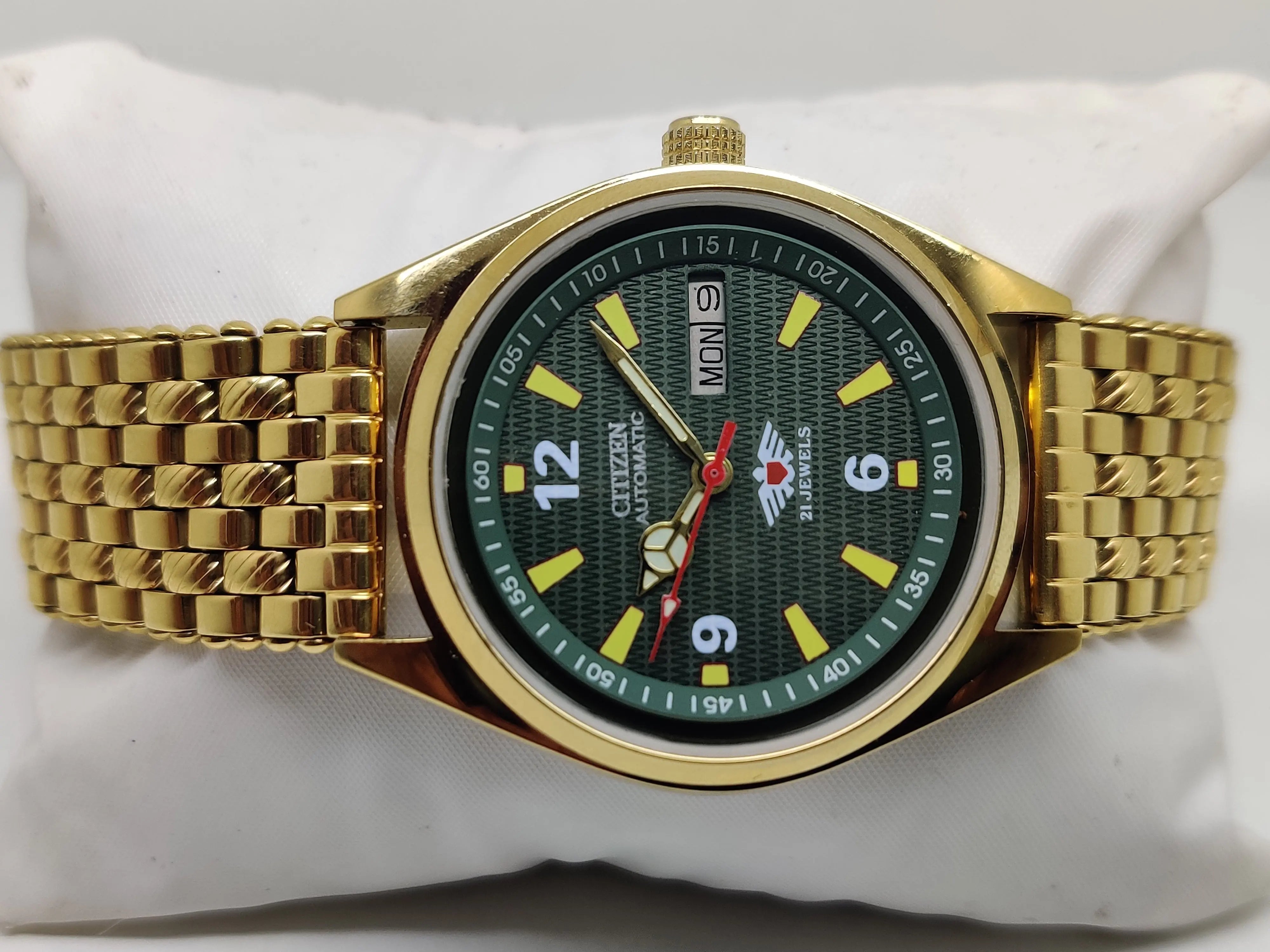 Citizen Automatic 8200 Movement stainless steel Japan Made 21 Jewels Men s Wrist Watch National Watches
