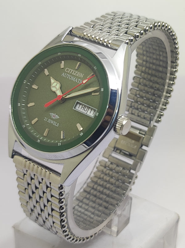 Citizen Automatic 8200 Movement stainless steel Japan Made 21 Jewels Men s Wrist Watch