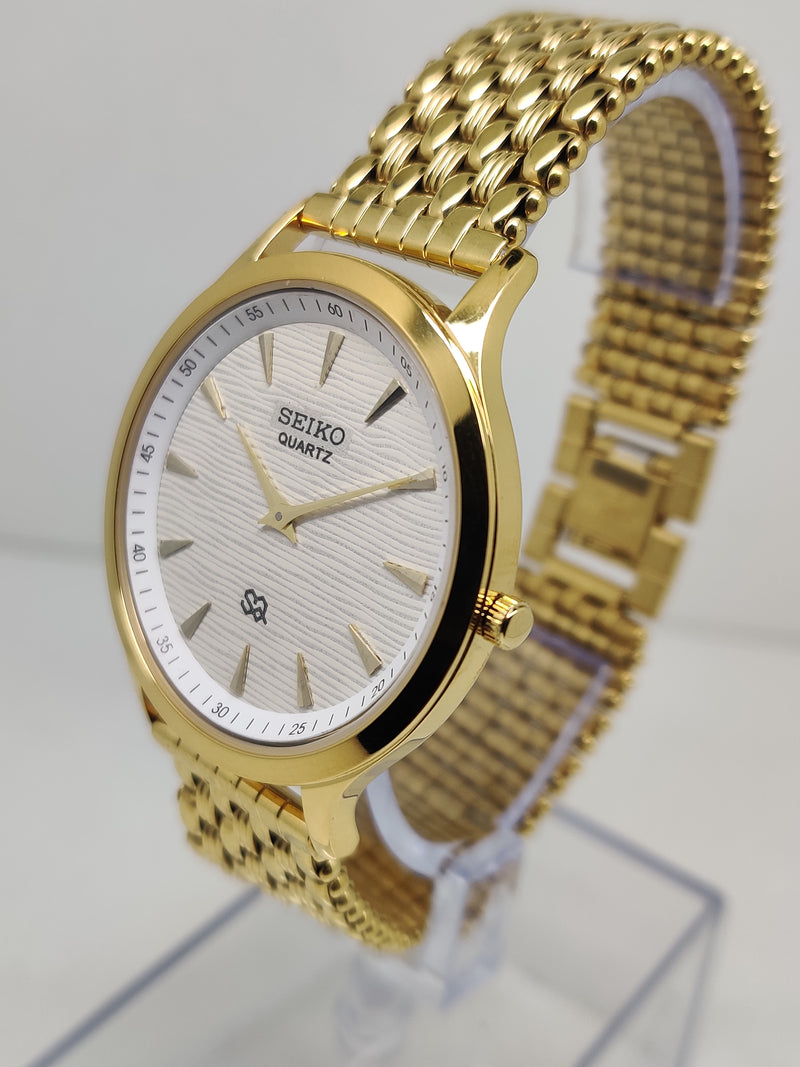 Seiko 5 Black Dial quartz Watch