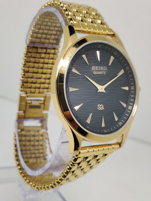 Seiko 5 Black Dial quartz Watch