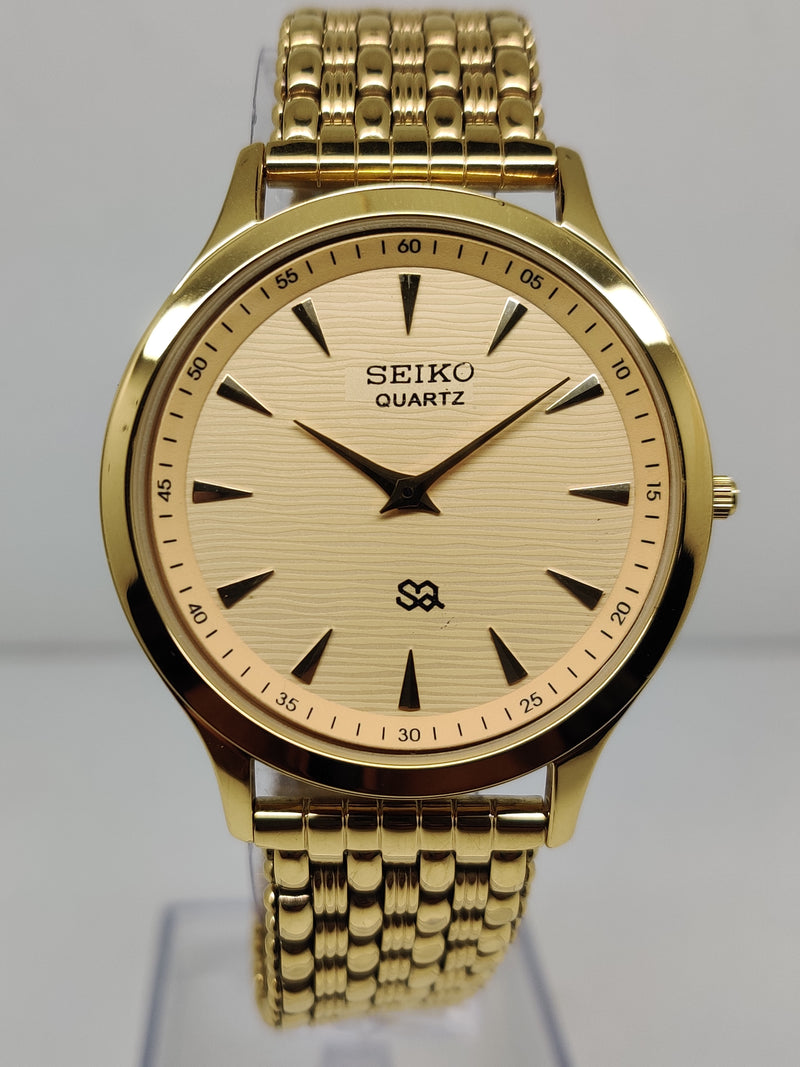Seiko 5 Black Dial quartz Watch