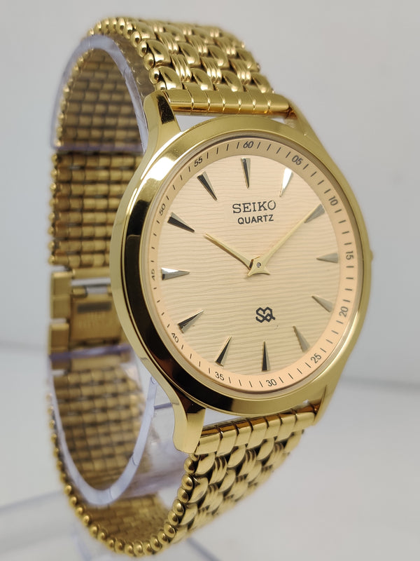 Seiko 5 Black Dial quartz Watch
