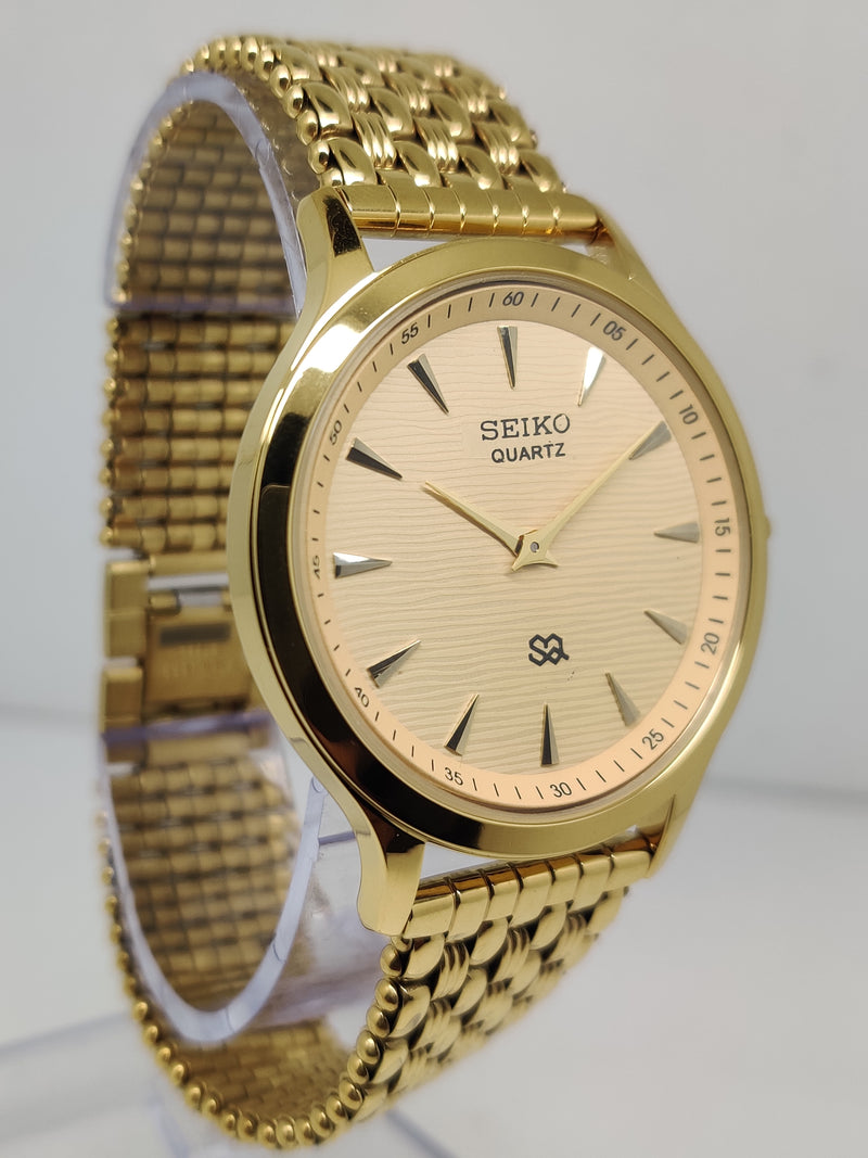 Seiko 5 Black Dial quartz Watch