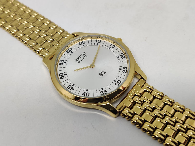 Seiko 5 Black Dial quartz Watch
