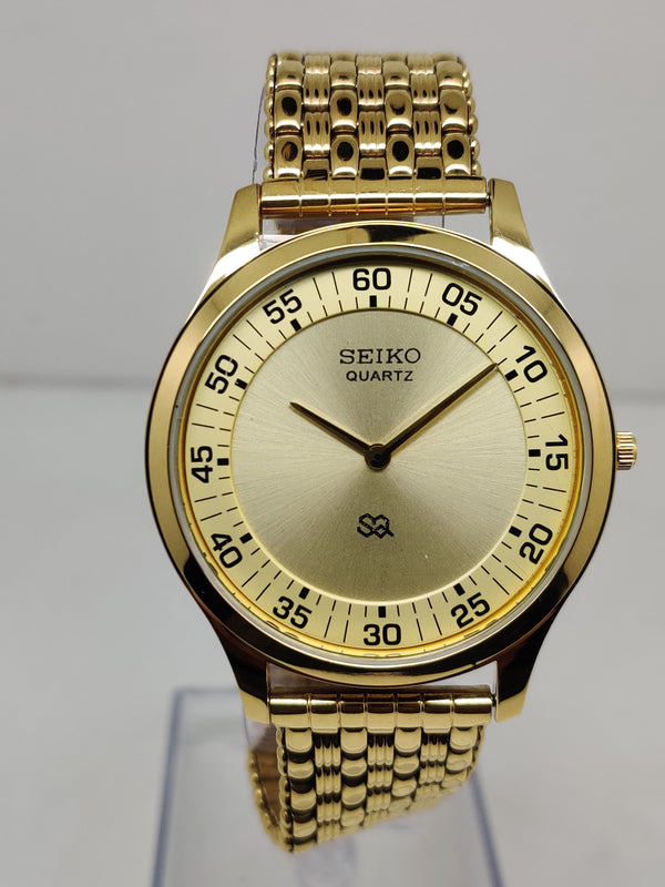 Seiko 5 Black Dial quartz Watch