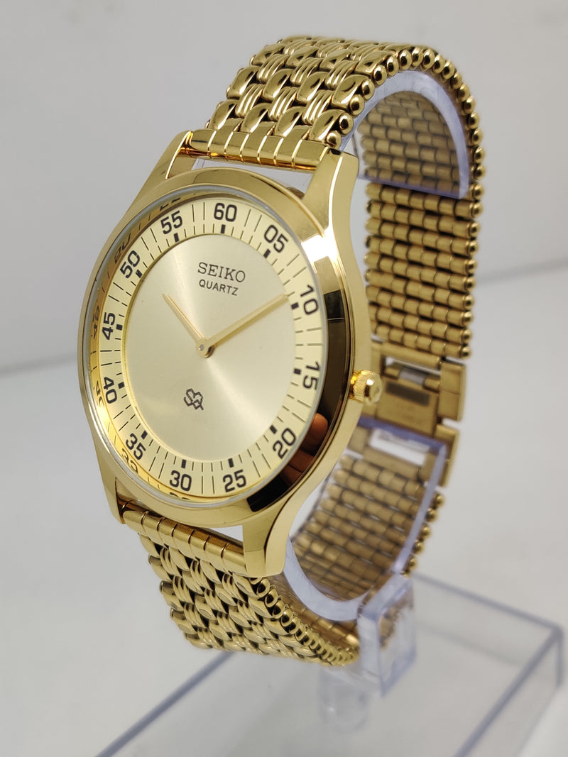 Seiko 5 Black Dial quartz Watch