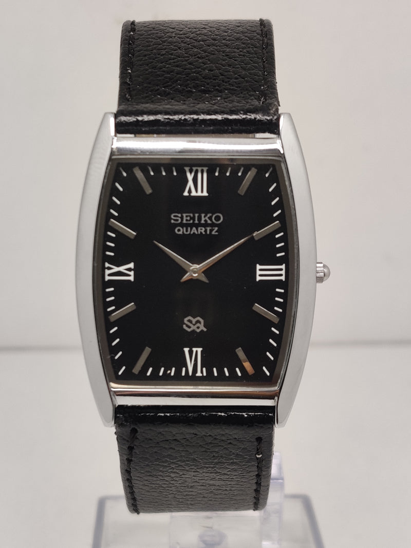 Seiko 5 Black Dial quartz Watch