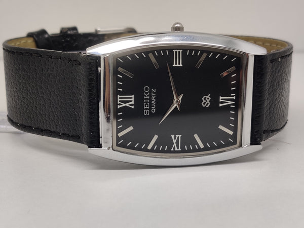 Seiko 5 Black Dial quartz Watch