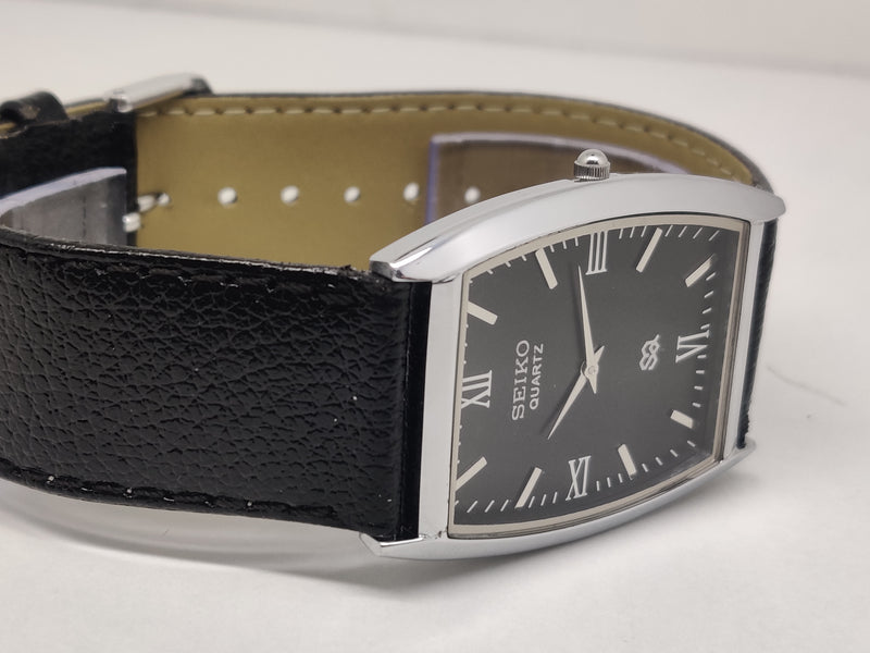Seiko 5 Black Dial quartz Watch