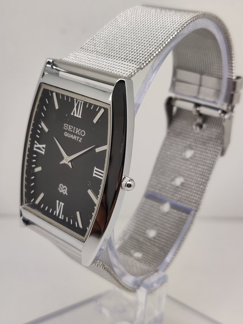 Seiko 5 Black Dial quartz Watch
