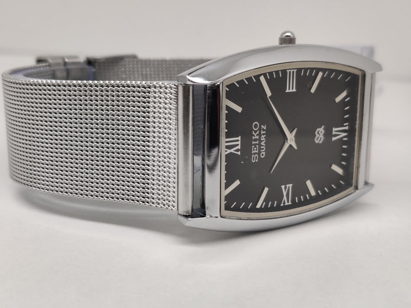 Seiko 5 Black Dial quartz Watch