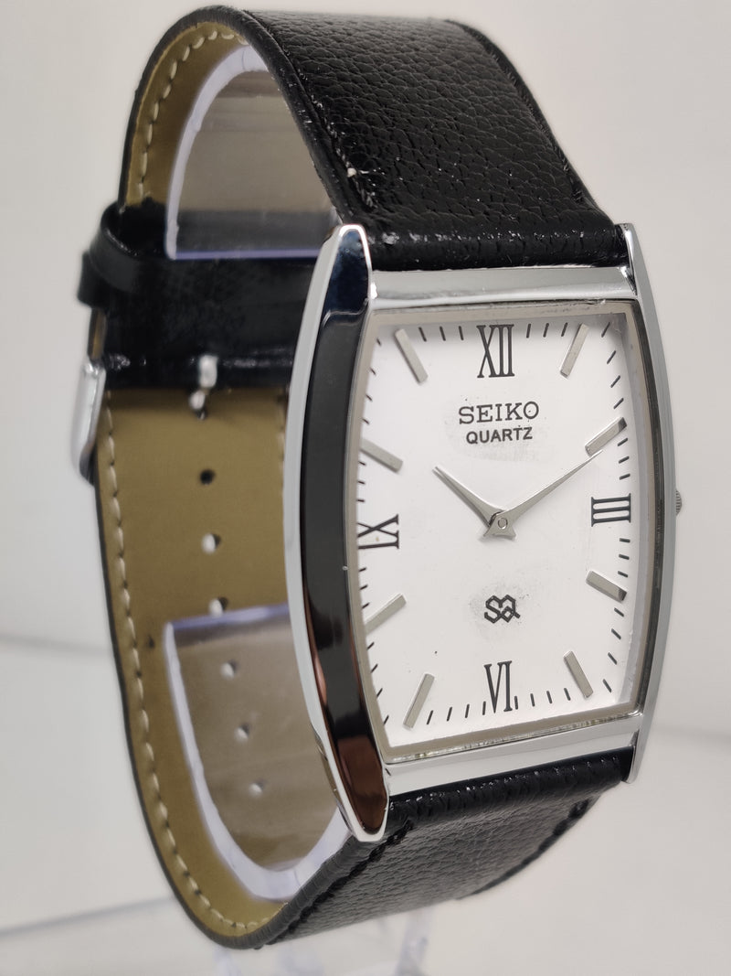 Seiko 5 Black Dial quartz Watch