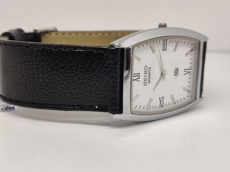 Seiko 5 Black Dial quartz Watch