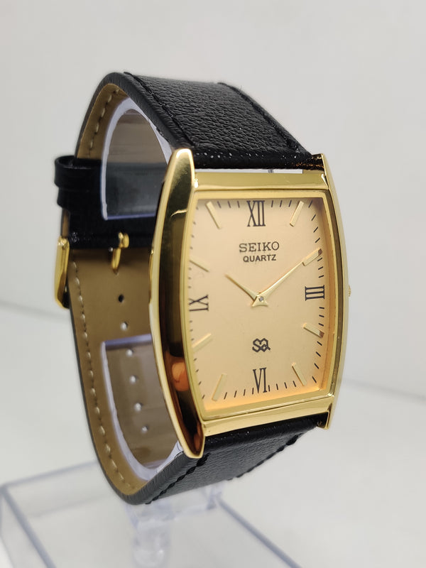 Seiko 5 Black Dial quartz Watch