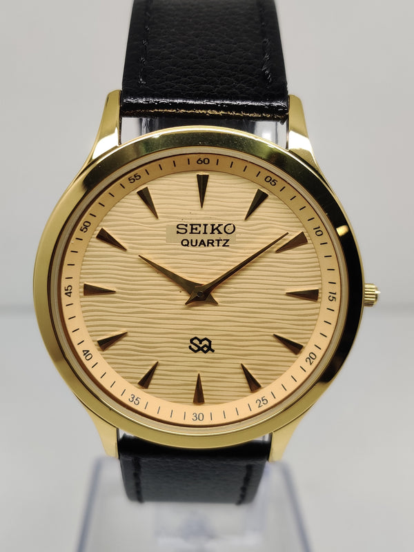 Seiko 5 Black Dial quartz Watch