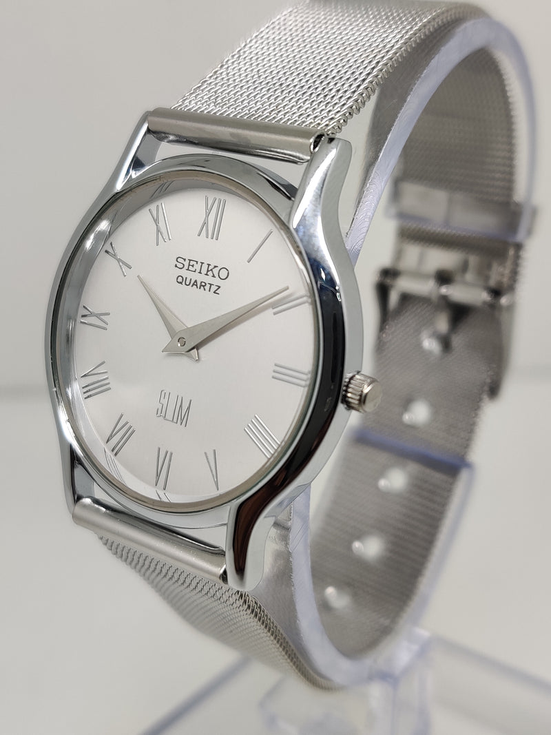 Seiko 5 Black Dial quartz Watch