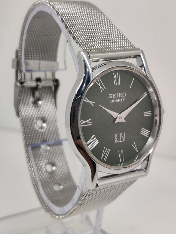 Seiko 5 Black Dial quartz Watch