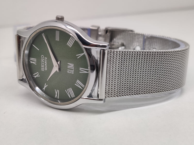 Seiko 5 Black Dial quartz Watch