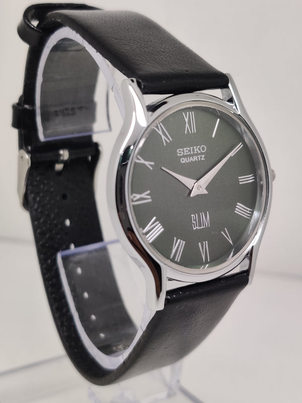 Seiko 5 Black Dial quartz Watch