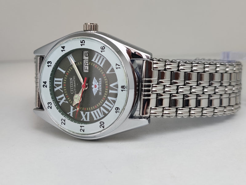 Citizen Automatic 8200 Movement stainless steel Japan Made 21 Jewels Men s Wrist Watch