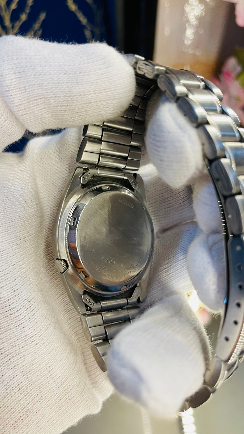 (Super Rare) 1983 Seiko 5 Automatic 7009 Vintage Watch (Pre Owned