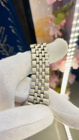 (Super Rare) 1983 Seiko 5 Automatic 7S26 with Glass Back Vintage Watch (Pre Owned