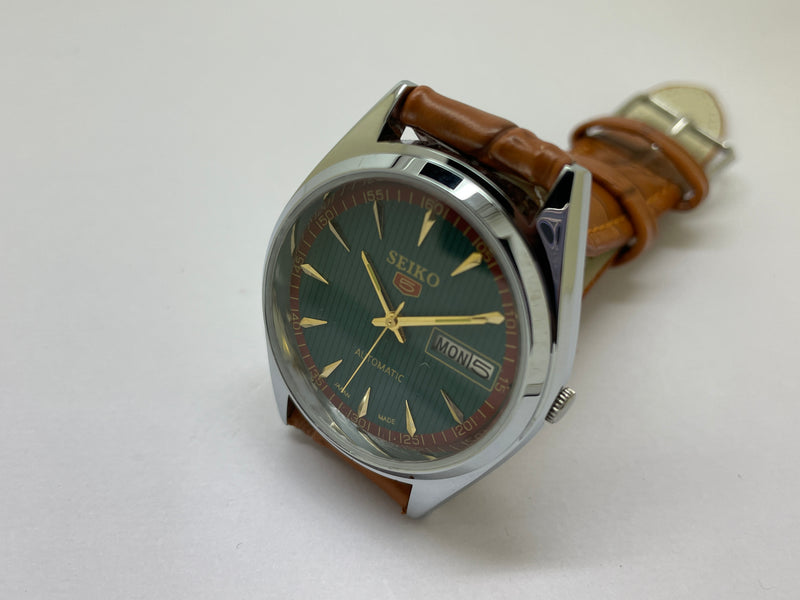 Seiko 5 Automatic