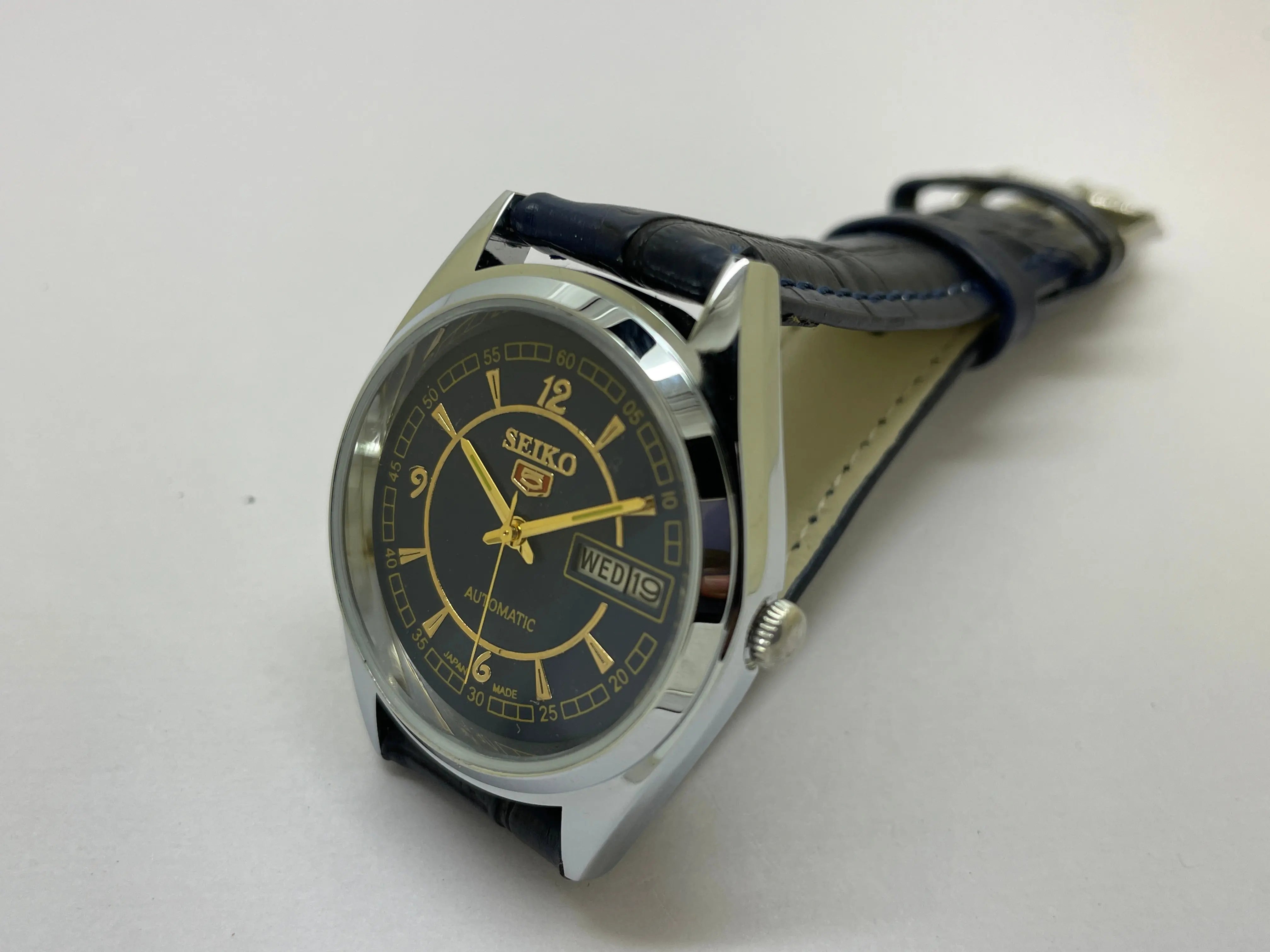 Seiko 5 Black Dial Automatic Vintage Watch National Watches