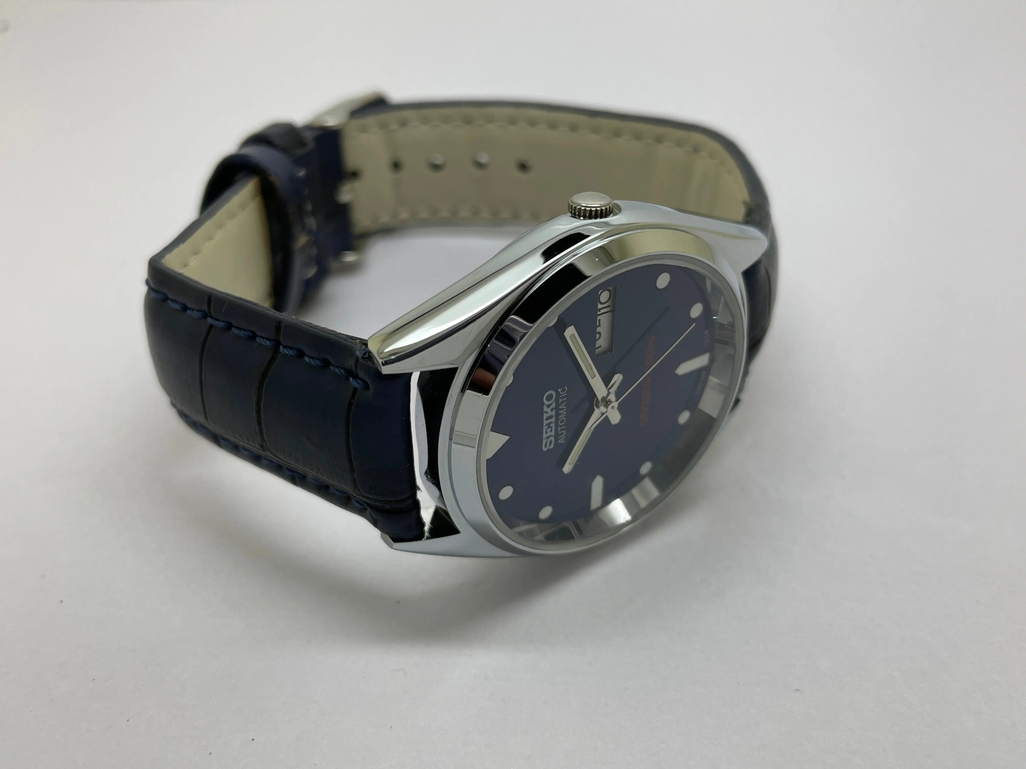 VINTAGE REFURBISHED SEIKO 5 AUTOMATIC JAPAN MENS DAY DATE WATCH - National Watches