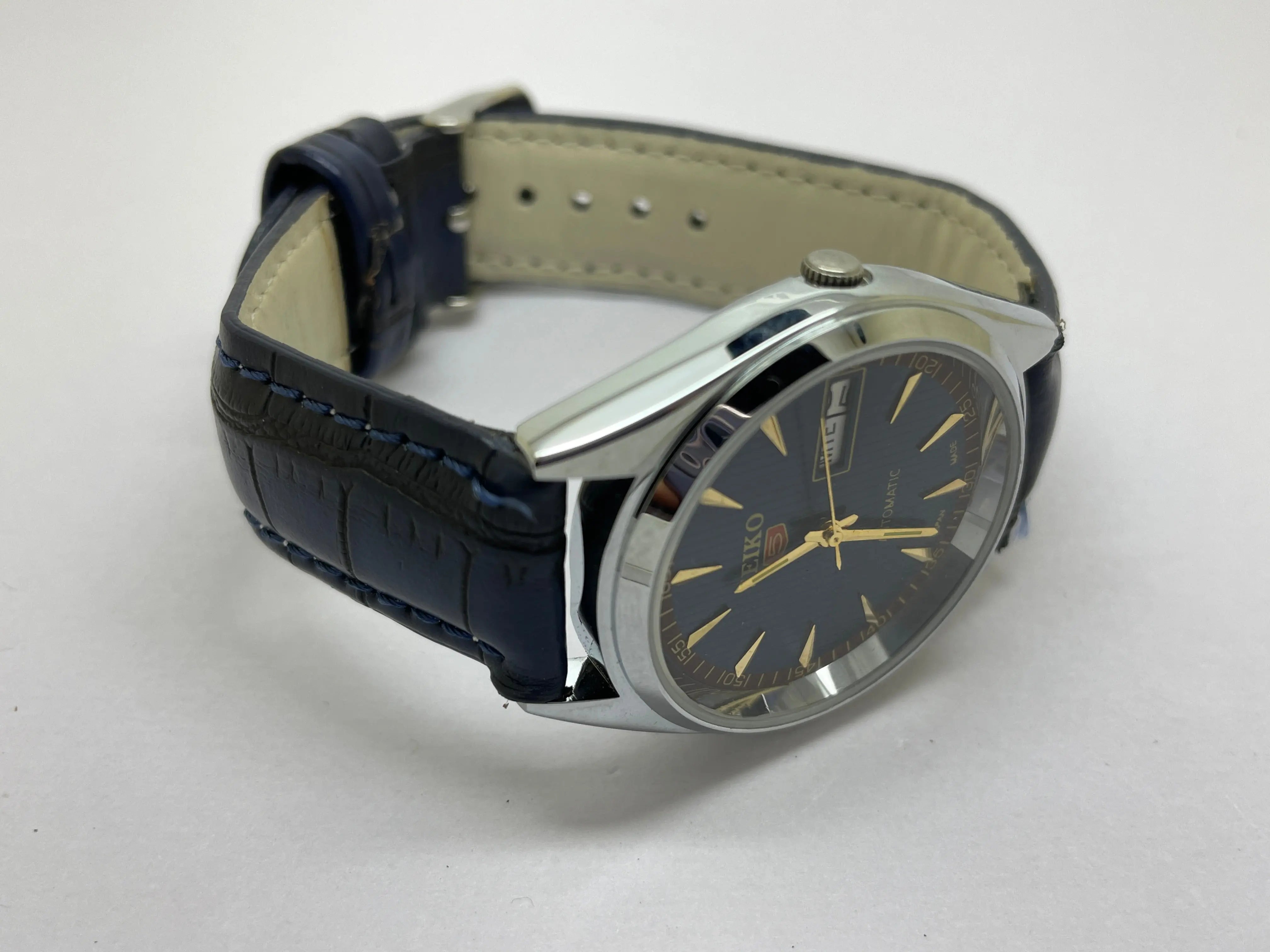 Seiko 5 Black Dial Automatic Vintage Watch National Watches